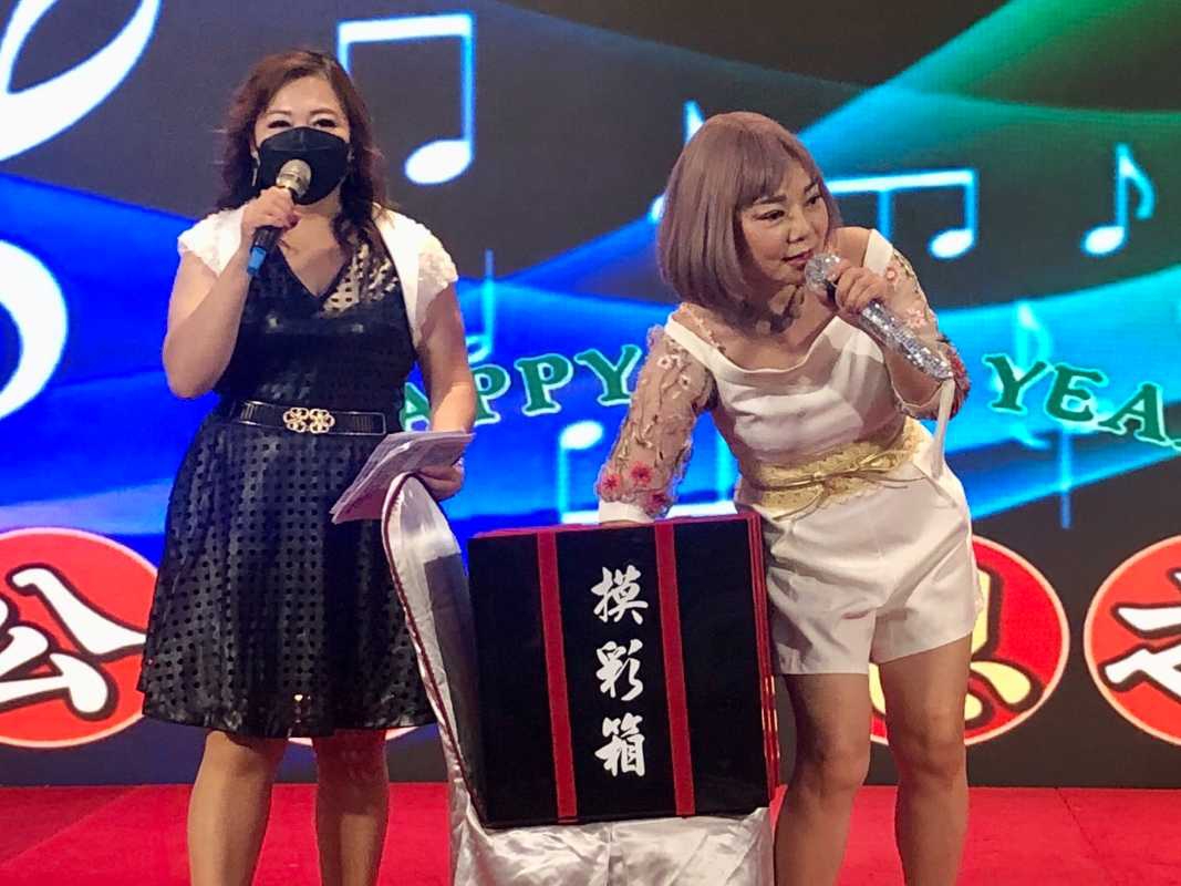 父母恩情重.三世報答輕 榛姗媚新歌簽唱會感恩之夜