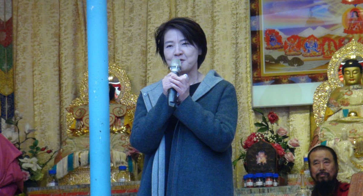 台北市副市長黃珊珊在行動佛殿致詞