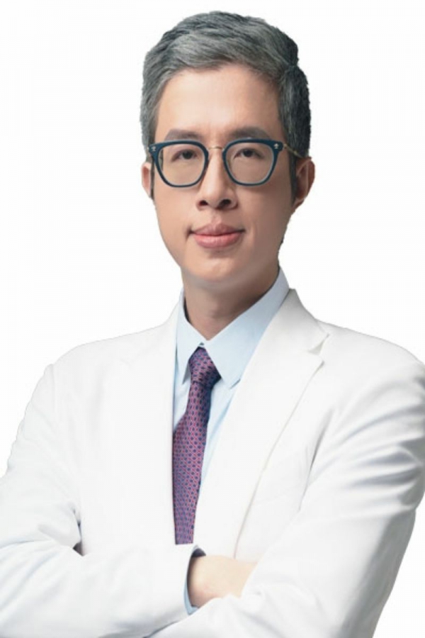 醫美名醫邱浚彥