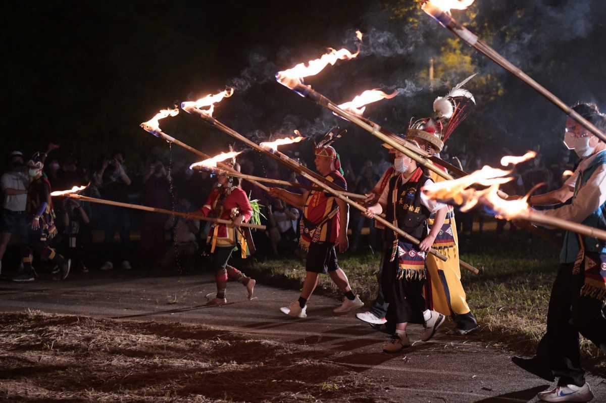 「戰後144年撒奇萊雅族火神祭」縣長徐榛蔚到場追悼 祝褔文化永續昌盛（圖：花蓮縣政府 提供）