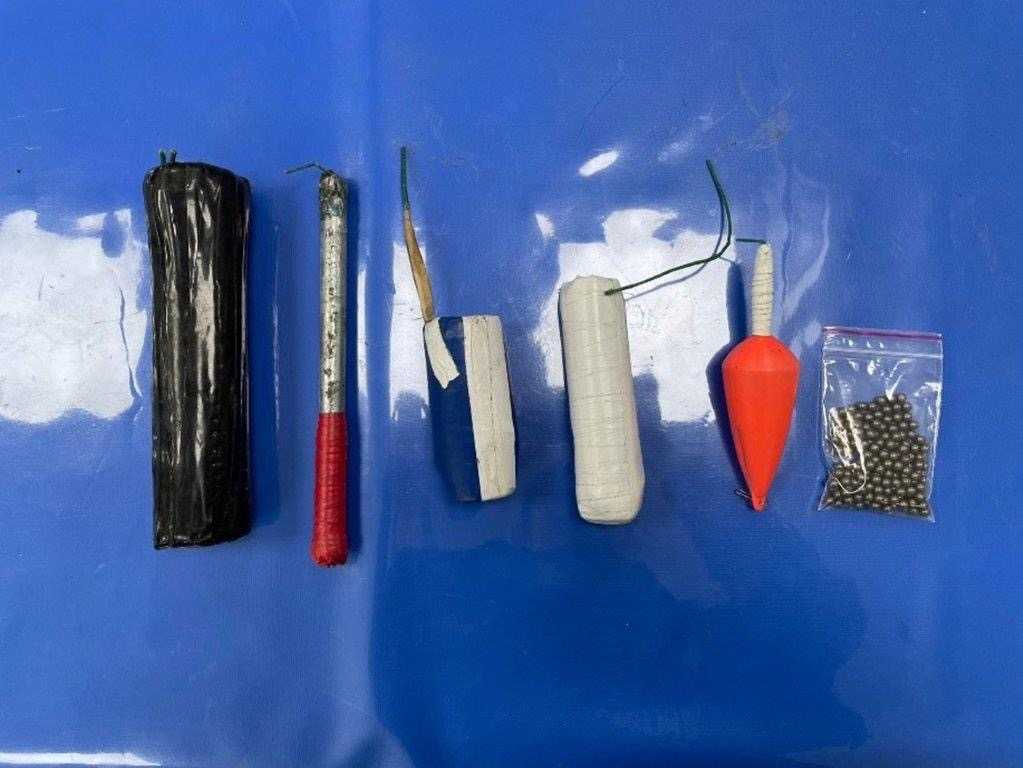 難逃法眼/男子違法攜毒及疑土製炸藥 北市保大警依法究辦