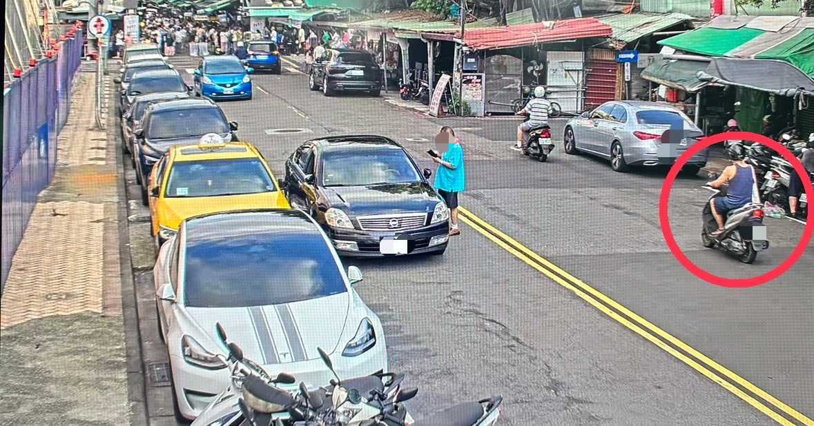 半路「攔停」警方稱車遭竊  警調閱監視器找到民眾愛車