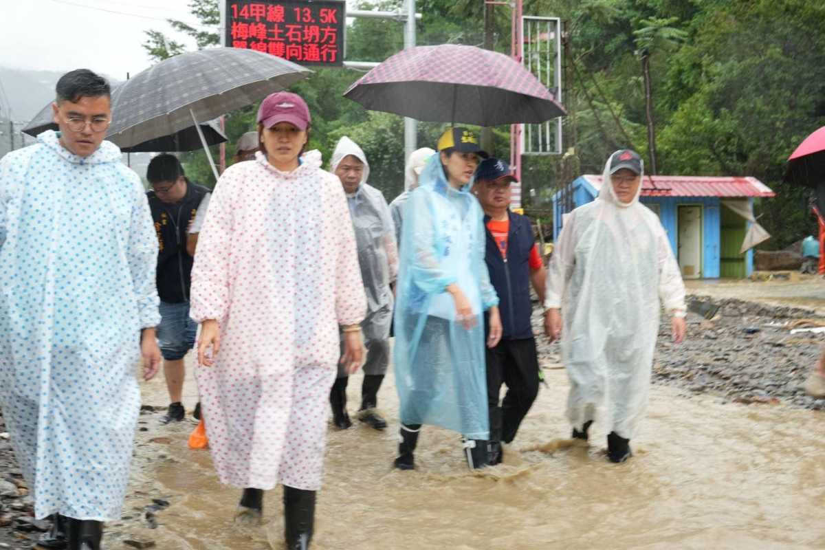 南投仁愛鄉受卡努颱風重創 許淑華縣長向中央及各縣市長求援 調度搶災機具