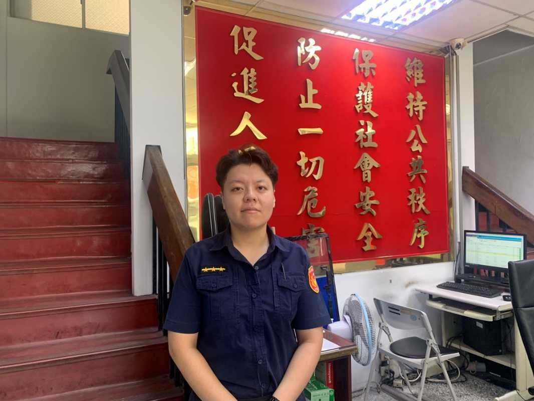 假警察騙取郵寄提款卡　內湖所警及行員聯合成功阻詐