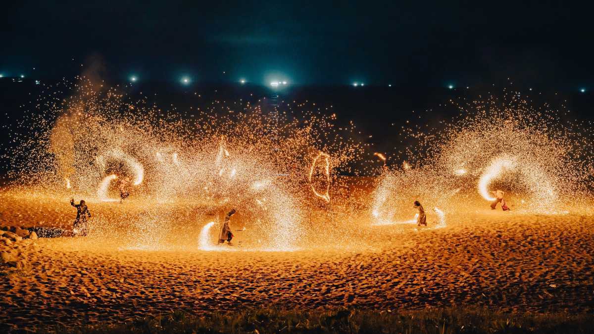 屏東落山風藝術季呈獻「風龍灣」一場壯觀的火、海、風三幕劇