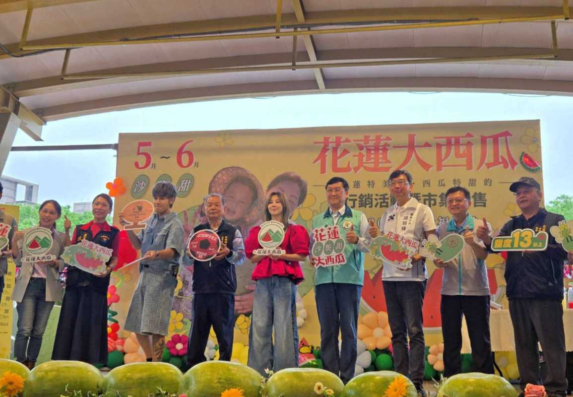產地直送　新北助花蓮行銷大西瓜。（圖/新北市政府農業局提供 彭可翻拍）